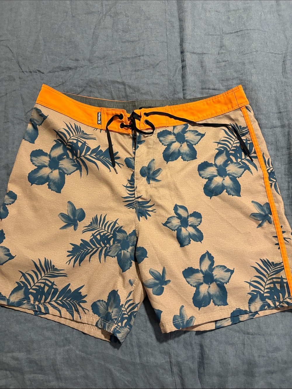 Hurley Beige Floral Swim Shorts with Blue Print and Orange Waistband - Picture 1 of 4